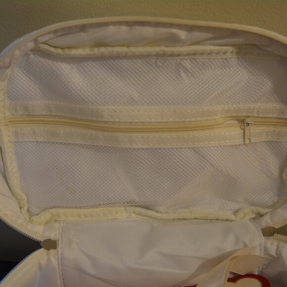 Cherry Loverβs Gift Set β Makeup Bag Filled with Cherry-Themed Accessories (NEW) - Picture 3 of 10